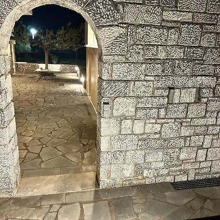 Stone Maria * Galaxídhion