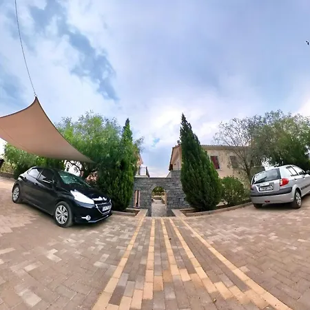 Villa Stone Maria
